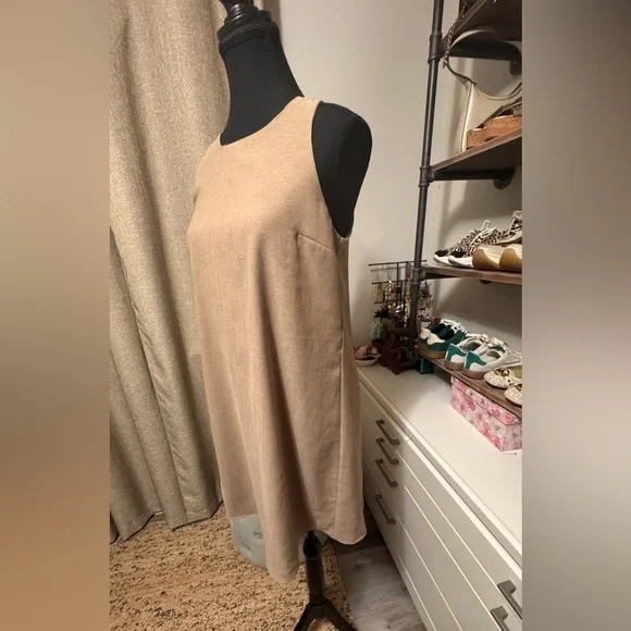 Summary dress - Picture 2 of 3